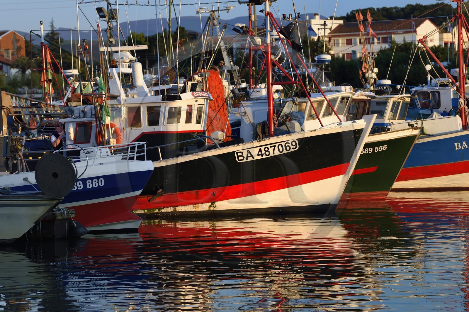 France, Pyrénées-Atlantiques (64), Pays-Basque, Saint-Jean-de-Luz, le port de pêche