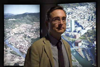 Espagne, Pays basque espagnol, Biscaye, Bilbao, Musée Maritime Ria de Bilbao, le directeur Jon Ruigomez matxin