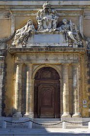 France, Var (83), Toulon, l'Arsenal, la porte monumentale de la Corderie rue Anatole France