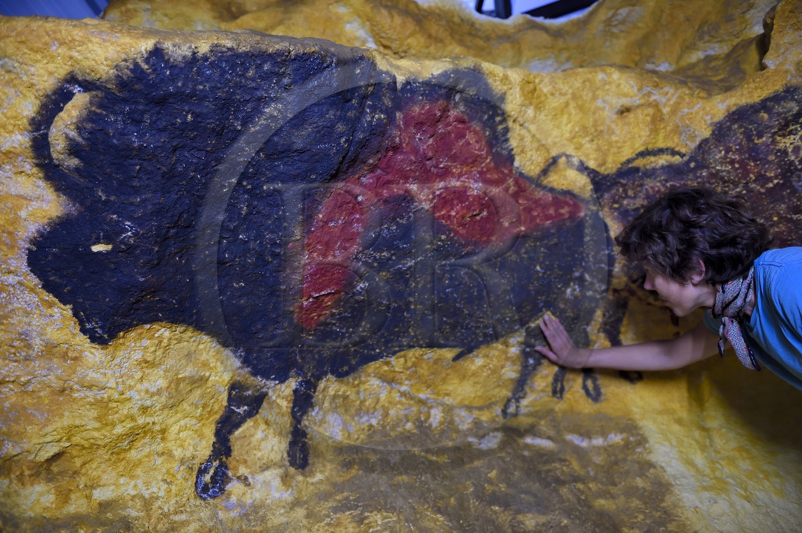 France, Dordogne (24), Montignac, l’Atelier des Fac-Similés du Périgord (AFSP) spécialisé dans la reproduction minérale de parois ornées de la préhistoire et en charge de la reconstitution fidèle des parois de la grotte de Lascaux, reproductions des peintures, mention obligatoire Atelier des Fac-Similés du Périgord