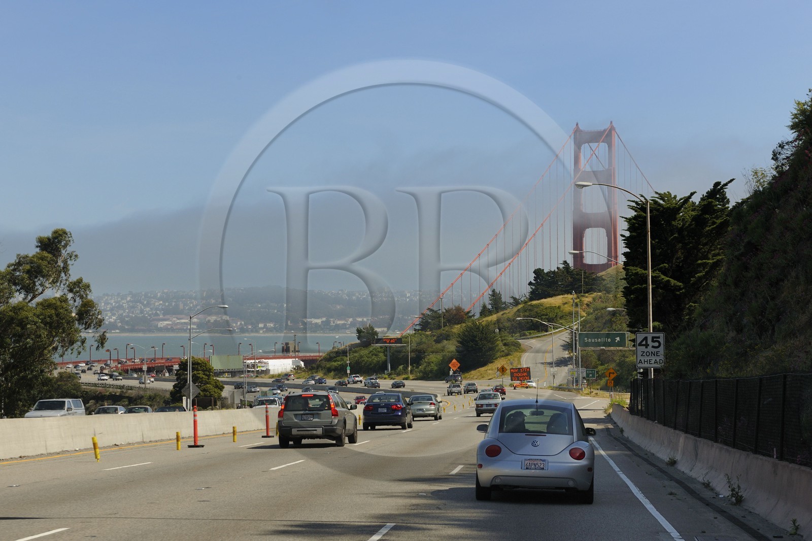 Etats-Unis, Californie, San Francisco, le pont du Golden Gate Bridge depuis l'autoroute