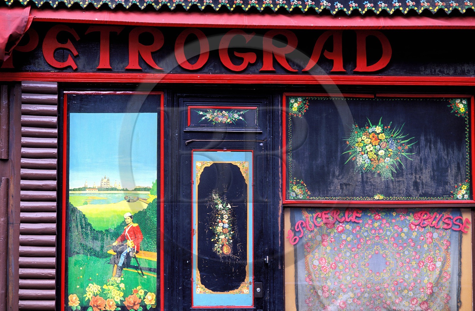 France, Paris (75), le restaurant russe a la ville de Petrograd (rue Daru, 8ème arrondissement)