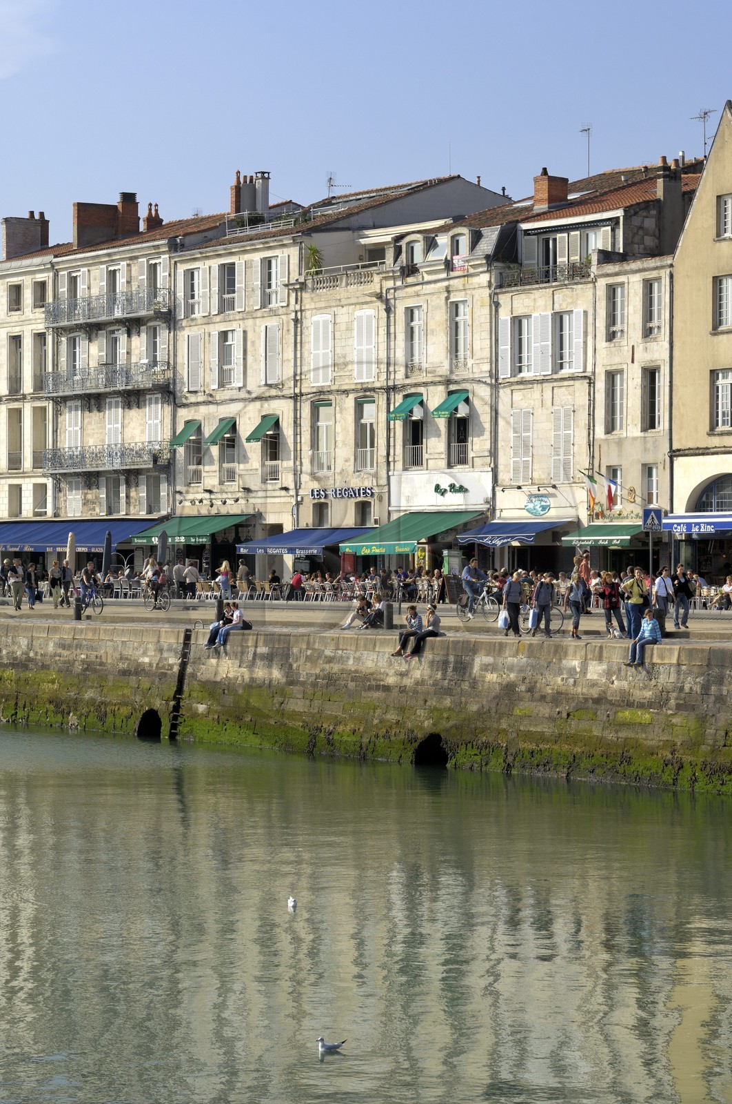 France, Charente-Maritime (17), La Rochelle, le Vieux Port, le quai Duperré