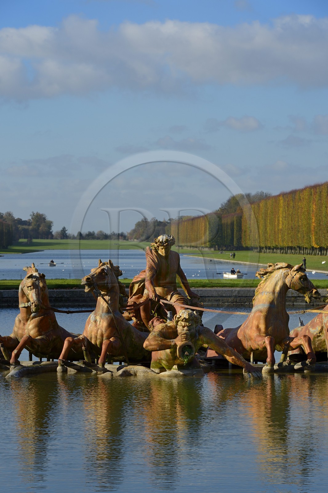 France, Yvelines, park of the Chateau de Versailles, listed as World Heritage by UNESCO, Apollo basin and the Grand Canal