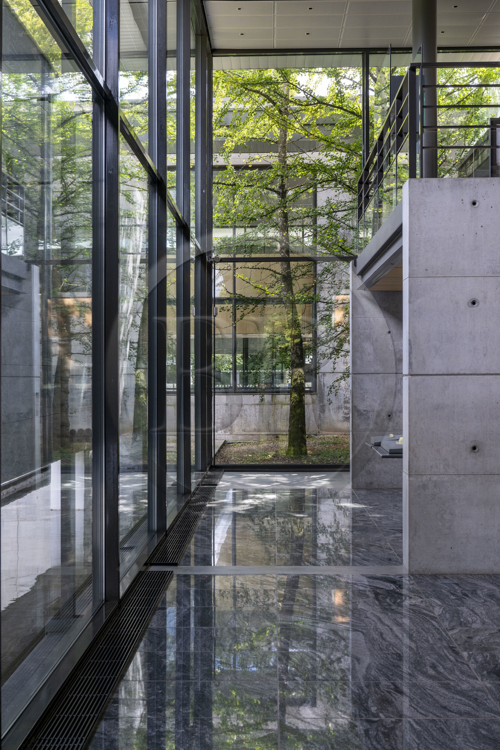 France, Saône-et-Loire (71), parc naturel régional du Morvan, Saint-Léger-sous-Beuvray, oppidum de Bibracte, capitale du peuple celte des Éduens, le musée de la civilisation celtique sur le mont Beuvray
