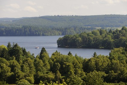 France, Nièvre (58), lac des Settons