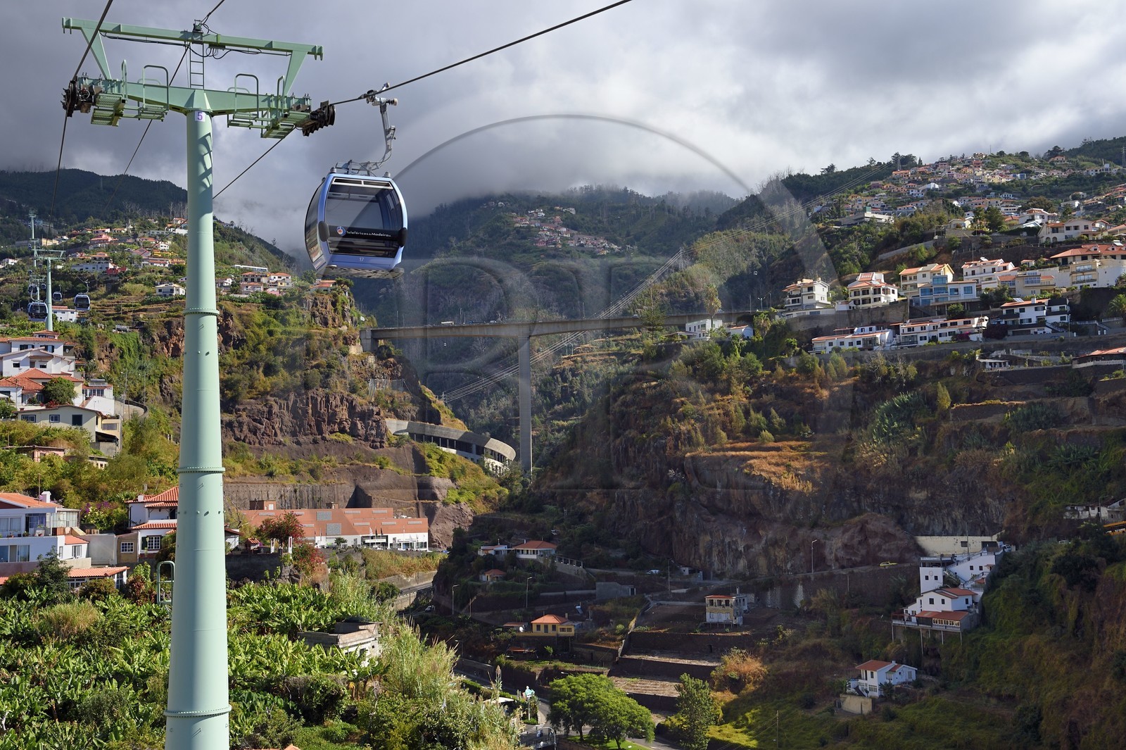 Portugal, Madeira Island, Funchal, the cable car that connects the historic district in the lower town to the tropical garden in the heights