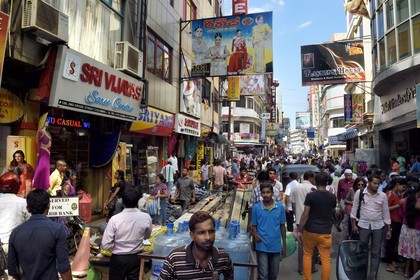 Sri Lanka, province de l'ouest, district de Colombo, Colombo, le bazar animé de Pettah dans 2nd Cross street