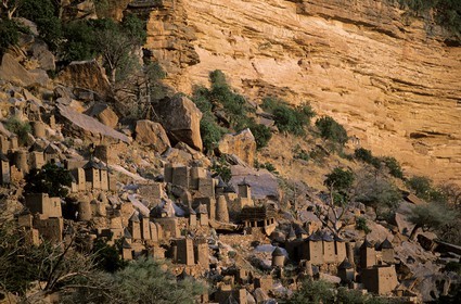 Mali, pays Dogon, falaise de Bandiagara classée Patrimoine Mondial de l'UNESCO, village de Banani, un des quatre quartiers qui composent le village