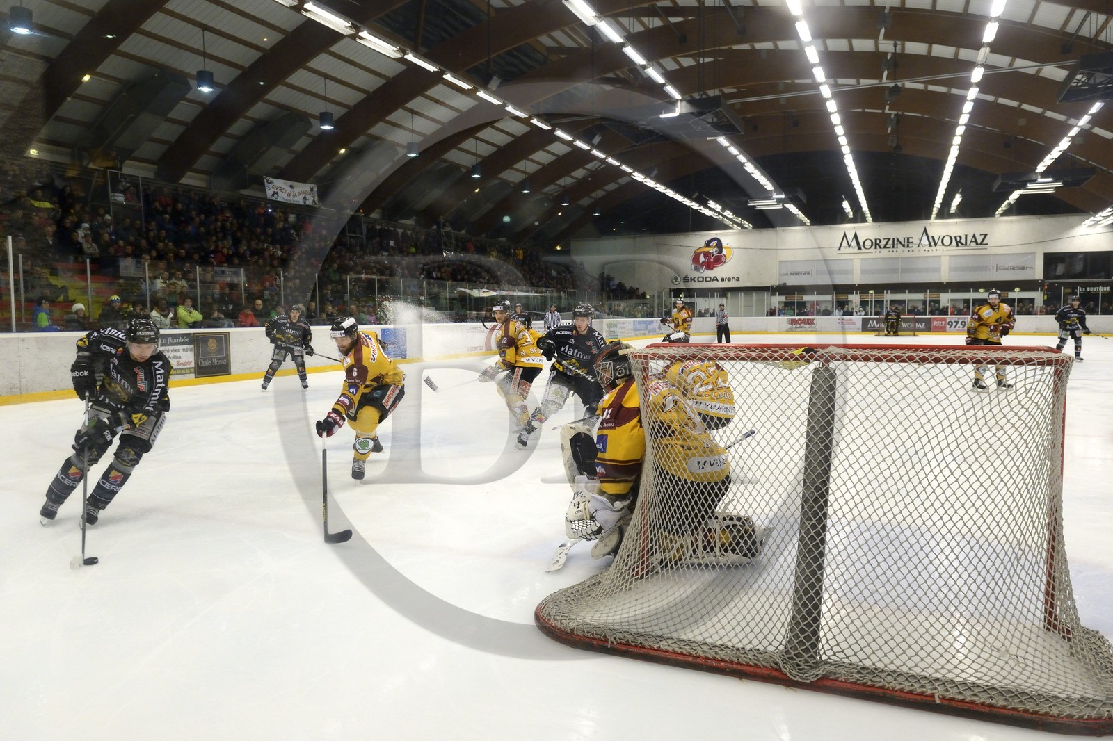 France, Haute-Savoie (74), Morzine, match de hockey sur glace du Hockey Club Morzine-Avoriaz appelé les Pingouins