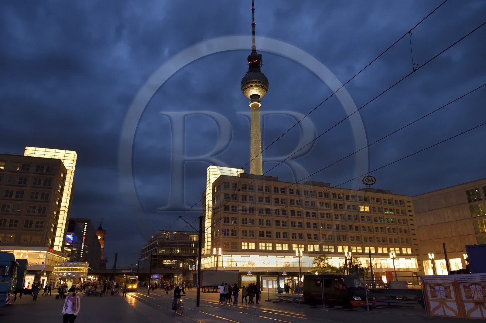 Allemagne, Berlin, quartier de Berlin-Mitte, Alexanderplatz et la tour de la télévision