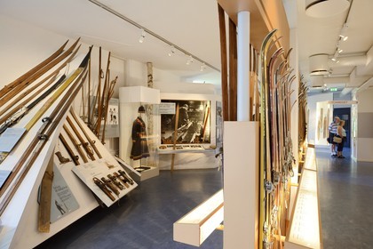 Suède, Comté de Vasterbotten, Umea, le Vasterbotten museum de Gammlia, le musée du ski présentant des modèles de 1800 jusqu'à aujourd'hui