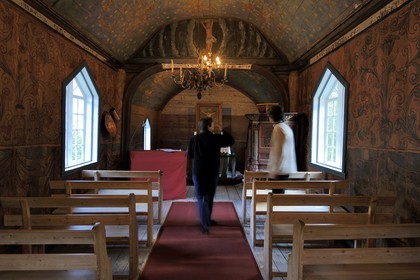 Norvège, Laerdal, Undredal sur le fjord d'Aurland, église en bois debout (stavkirke) de 1147