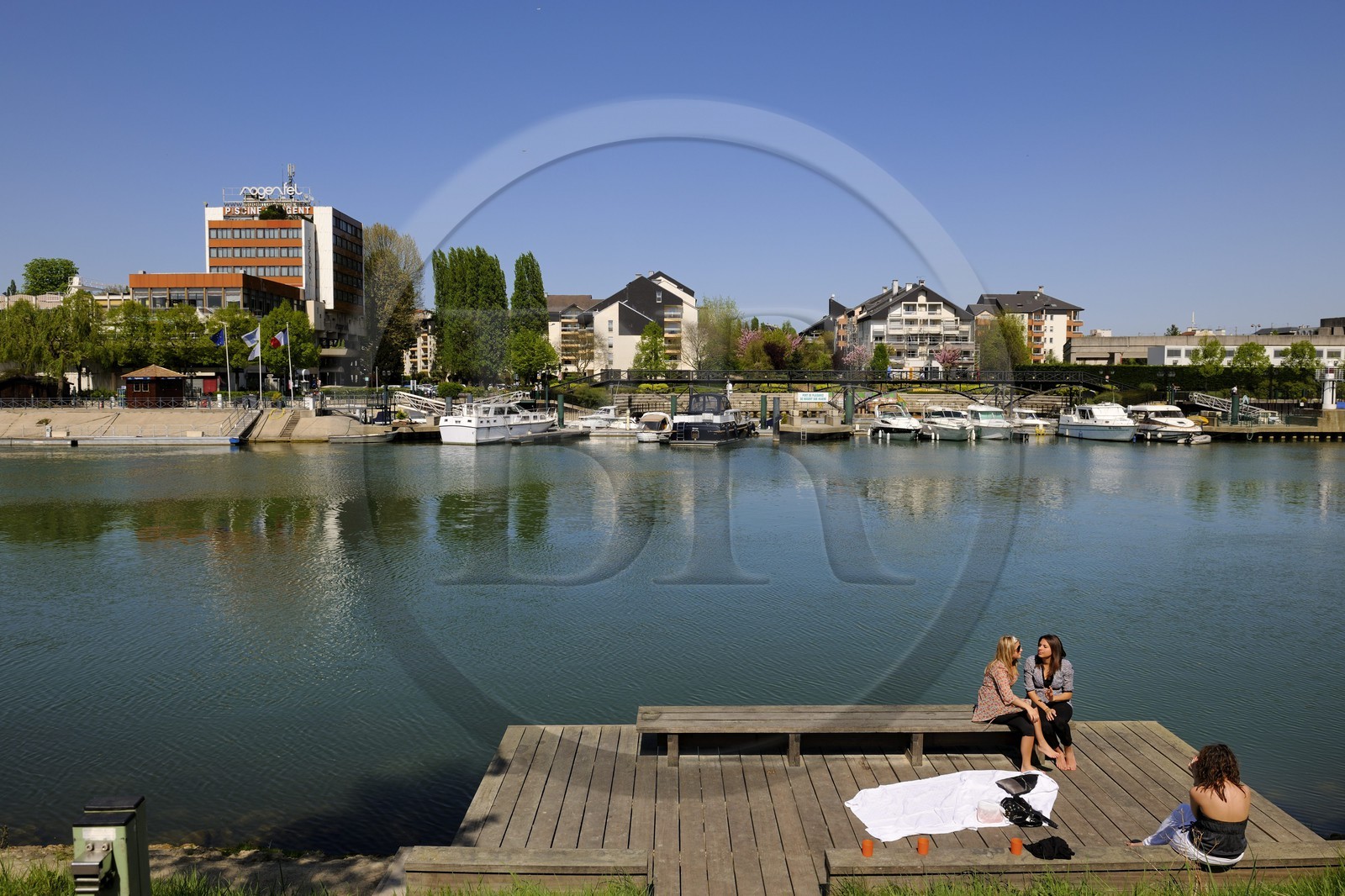 France, Val-de-Marne (94), les bords de Marne, la promenade de Polangis à Champigny-sur-Marne et le port de Nogent-sur-Marne