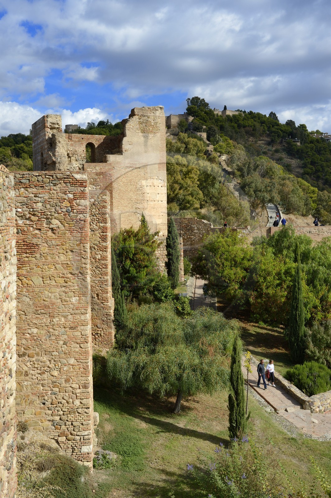 Spain, Andalusia, Malaga, the Alcazaba and the Castillo de Gibralfaro castle in the background