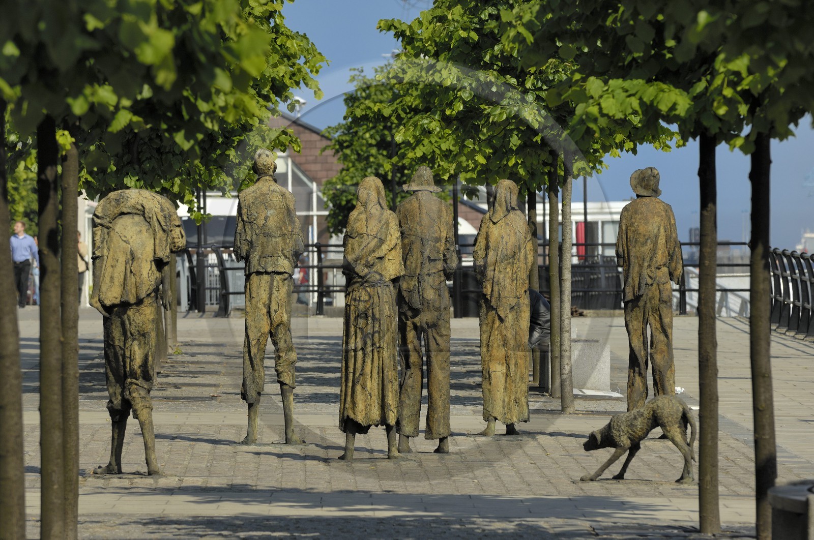 Republic of Ireland, County Dublin, Dublin, Contemporary sculpture in tribute to victims of the Great Famine