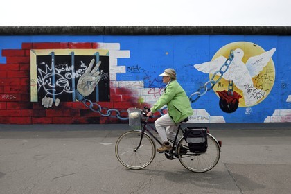 Germany, Berlin, Friedrichshain-Kreuzberg, East Side Gallery, The Wall