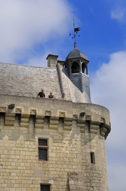 France, Indre et Loire (37), Vallée de la Loire classée Patrimoine Mondial de l' UNESCO, Chinon, le château, la Tour de l'Horloge (musée Jeanne d'Arc)