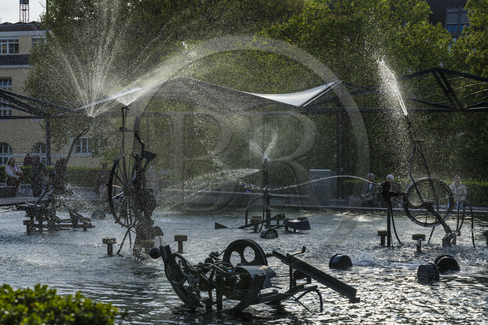 Suisse, Bâle, Theaterplatz, Fontaine du Carnaval de Tinguely (Fasnachtsbrunnen)