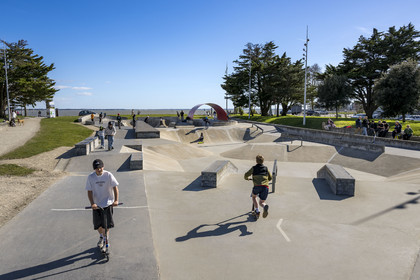 France, Loire-Atlantique, Saint-Nazaire, skatepark for beginners on Boulevard Albert 1er along the seafront