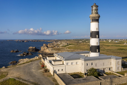 France, Finistère (29), Mer d'Iroise, Ile d'Ouessant, le phare du Créac’h (vue aérienne)