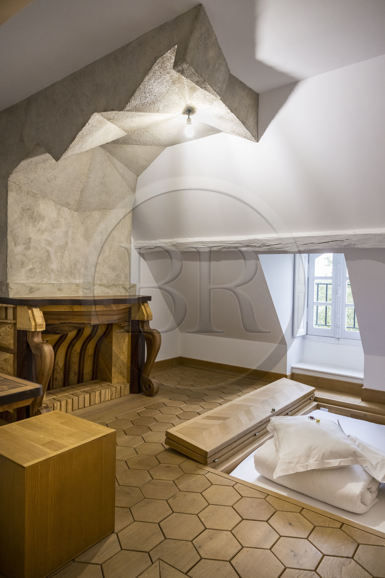 France, Loire Atlantique, Saint Jean de Boiseau, Estuaire contemporary art collection, guest rooms which are Artists' Rooms at Chateau du Pé, Saturnia Pyri room created by Sarah Fauguet and David Cousinard
