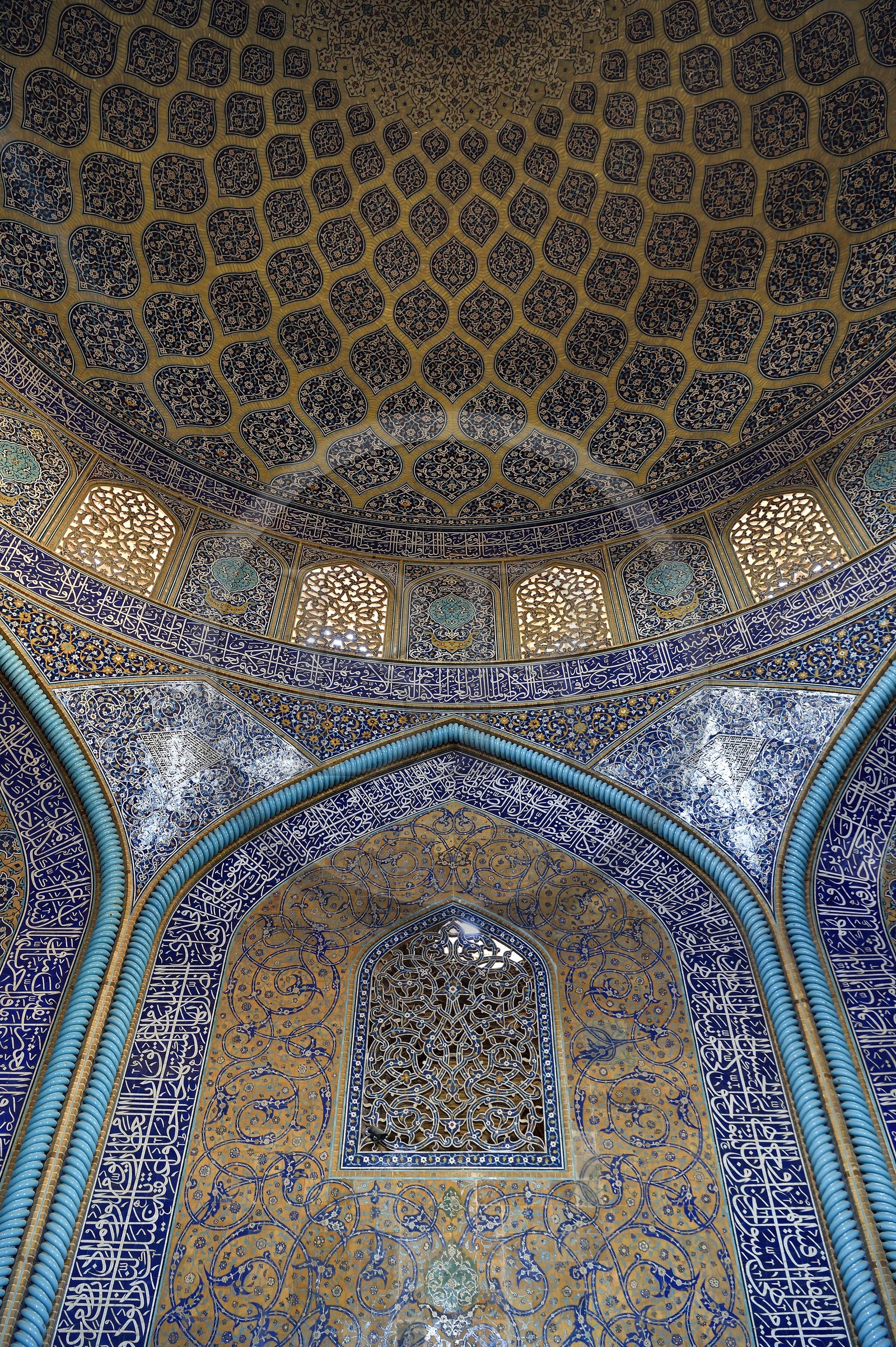 Iran, province d'Ispahan, Ispahan, mosquée du Cheikh Lotfallah (Lotfollah) datant du début du XVIIe siècle