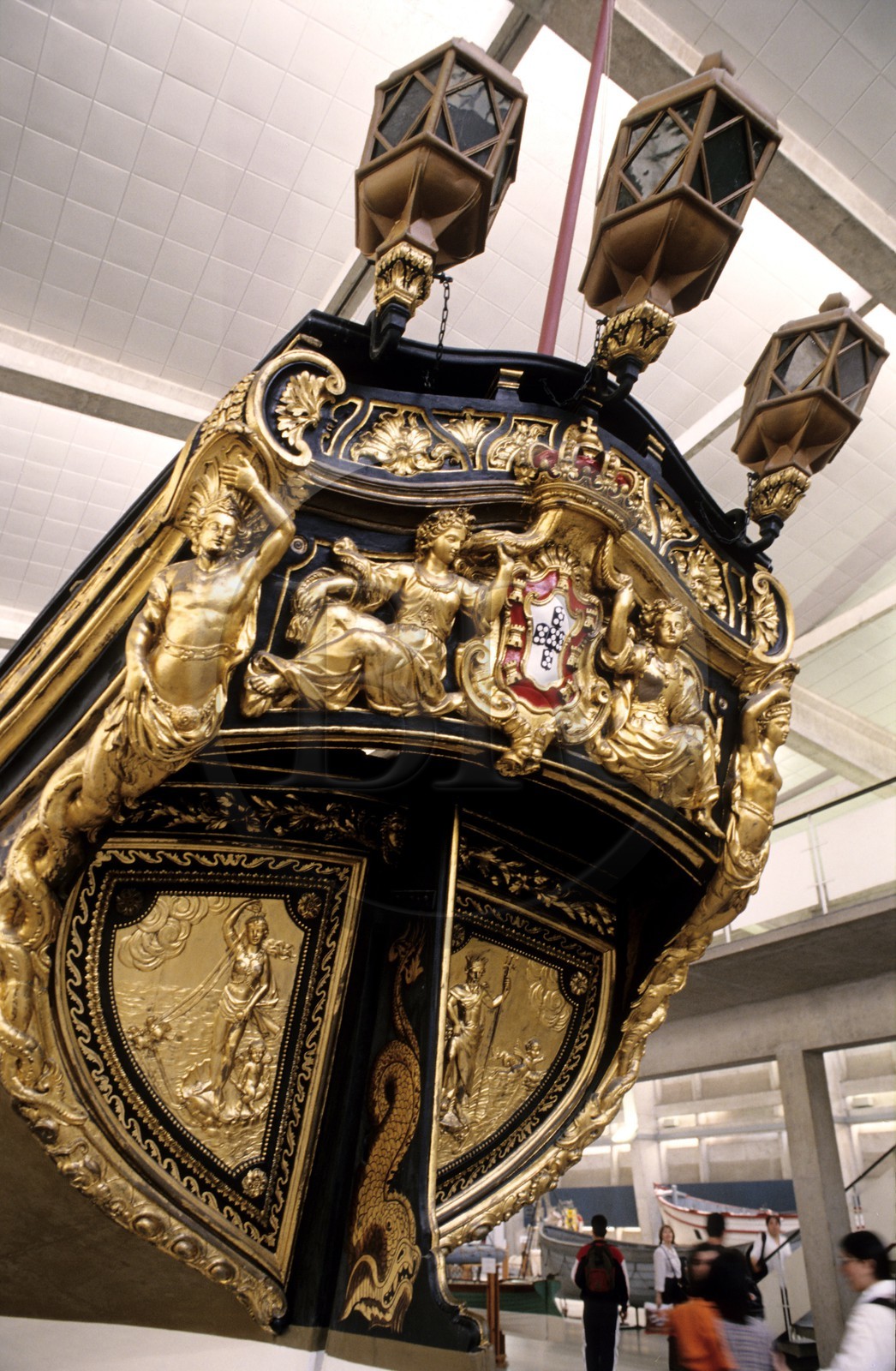 Portugal, Lisbonne, musée de la marine, les barges royales de Joao VI