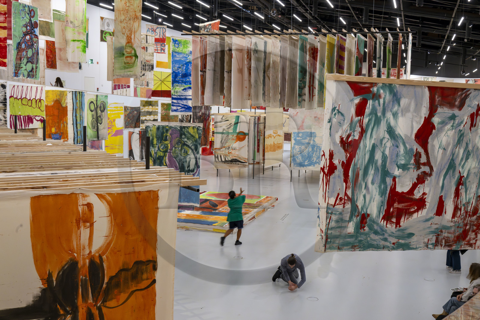 Portugal, Lisbonne, quartier de Belem, MAAT (Musée d'Art, Architecture et Technologie ou Museu de Arte, Arquitetura e Tecnologia) sur les bords du Tage, exposition Disco de l'artiste Vivian Suter