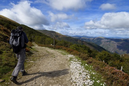 Spain, Basque Country, Navarra, Camino de Santiago (the Way of St. James) between Saint Jean Pied de Port and Roncesvalles at the Bentarte Pass