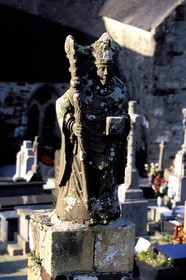 France, Finistere, statue in front of the Tregarvan church the edge of the Alder