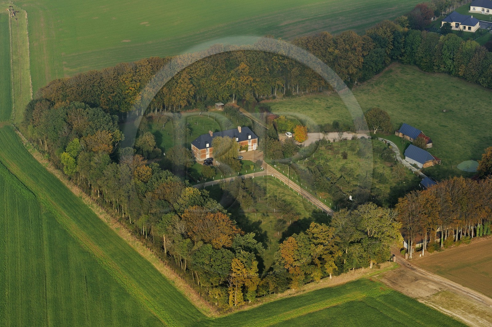 France, Seine-Maritime (76), Bretteville-du-Grand-Caux, clos-masure La Vitrine du Lin  (vue aérienne)