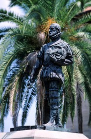 Etats-Unis, Floride, Saint-Augustine, ville fondée par Don Pedro Menendez de Aviles représenté par une statue