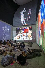 France, Paris (75), Bois de Boulogne, la fondation Louis Vuitton de l'architecte Frank Gehry, exposition David Hockney 25, Hockney Peint l'Opéra, réadaptation musicale et visuelle conçue spécialement pour cette salle à partir de ses dessins et décors pour différents opéras