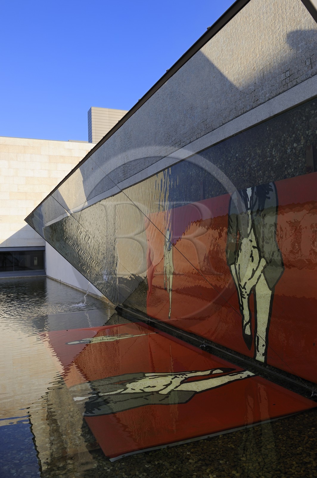 Portugal, Minho region, Guimaraes, Vila Flor cultural center and headquarter of Guimaraes 2012