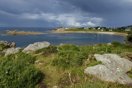 France, Finistère (29), Baie de Morlaix, Pointe de Diben et plage de Port Blanc