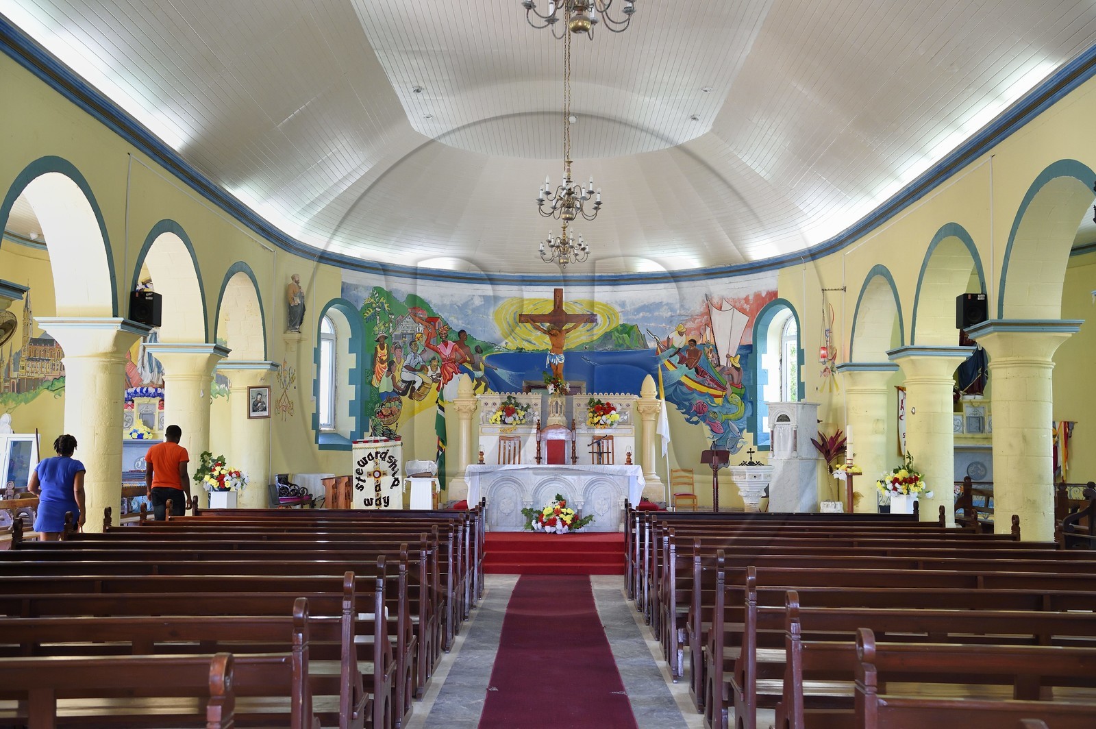 Caraïbes, Ile de la Dominique, baie de Soufrière, le village de Soufrière, l'église catholique de Saint-Marc
