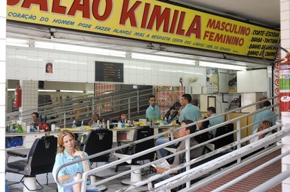 Brazil, Minas Gerais state, Belo Horizonte, hairdressing salon