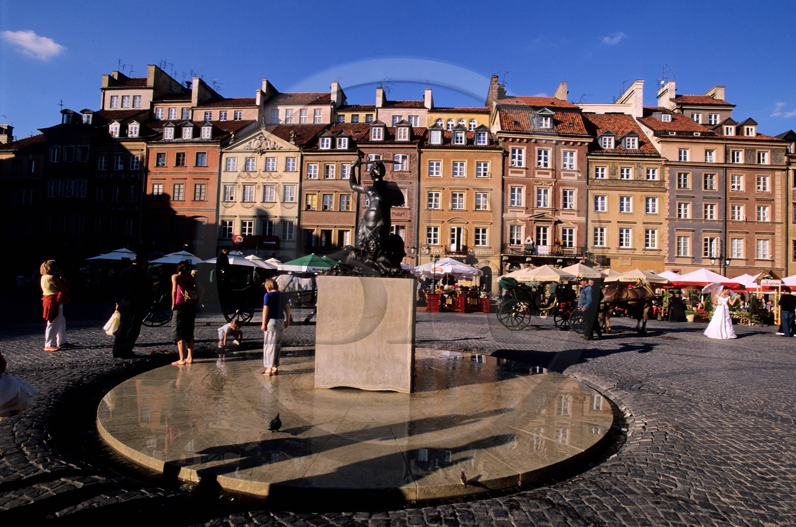 Poland, Warsaw, the Market Square (Unesco World Heritage Site) in the old town