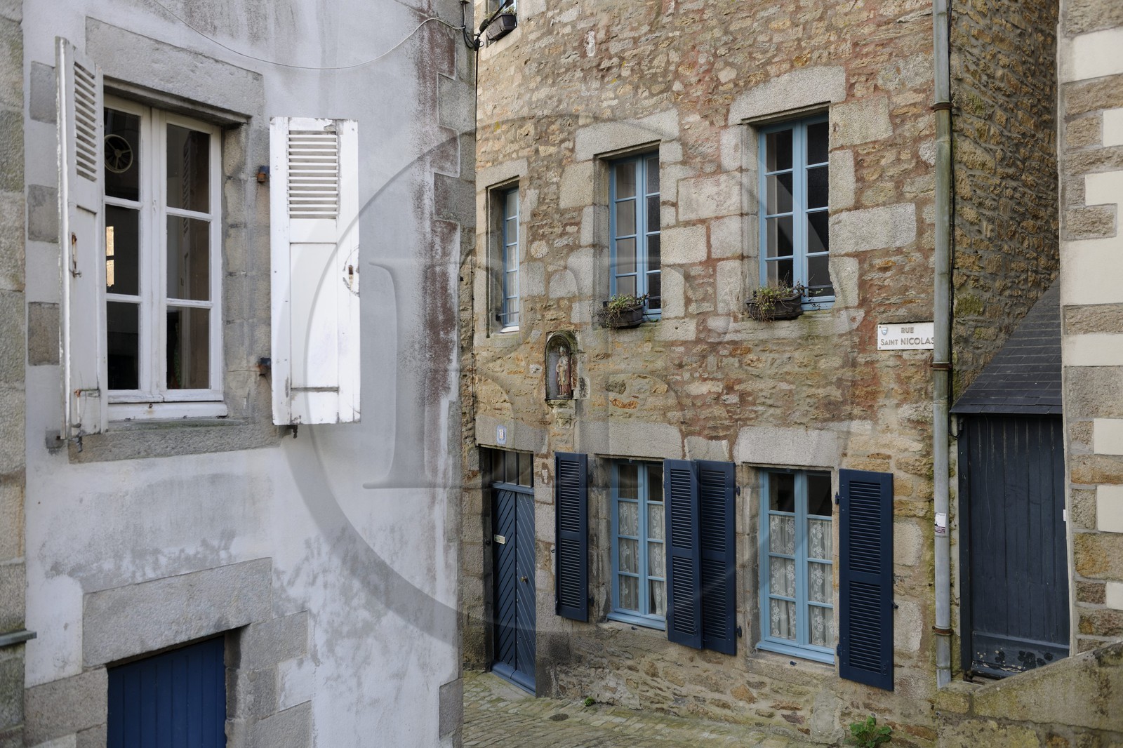 France, Finistère (29), Quimper, la rue Saint-Nicolas dans la vieille ville