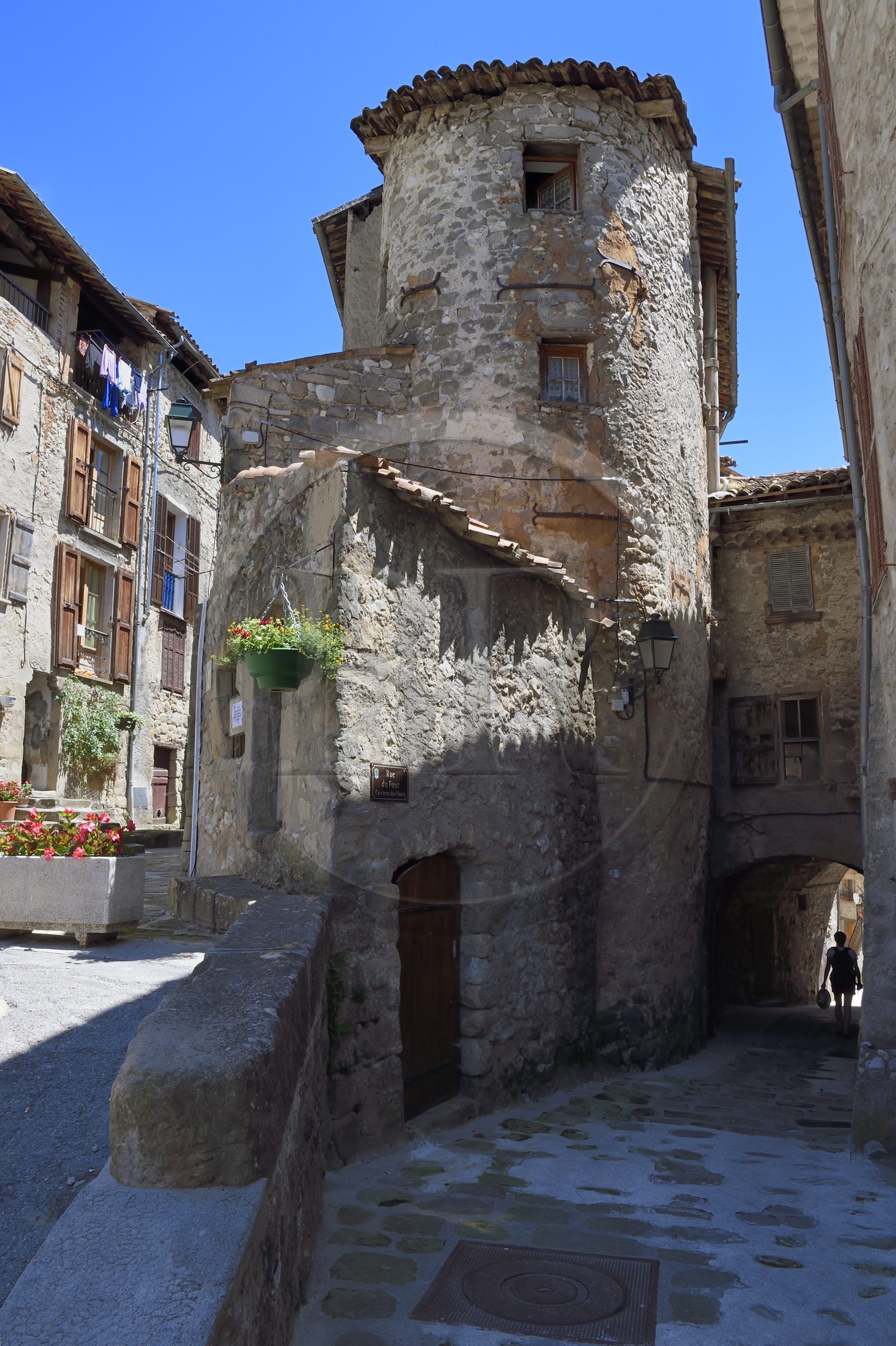 France, Alpes de Haute Provence, Annot, medieval street in the old village