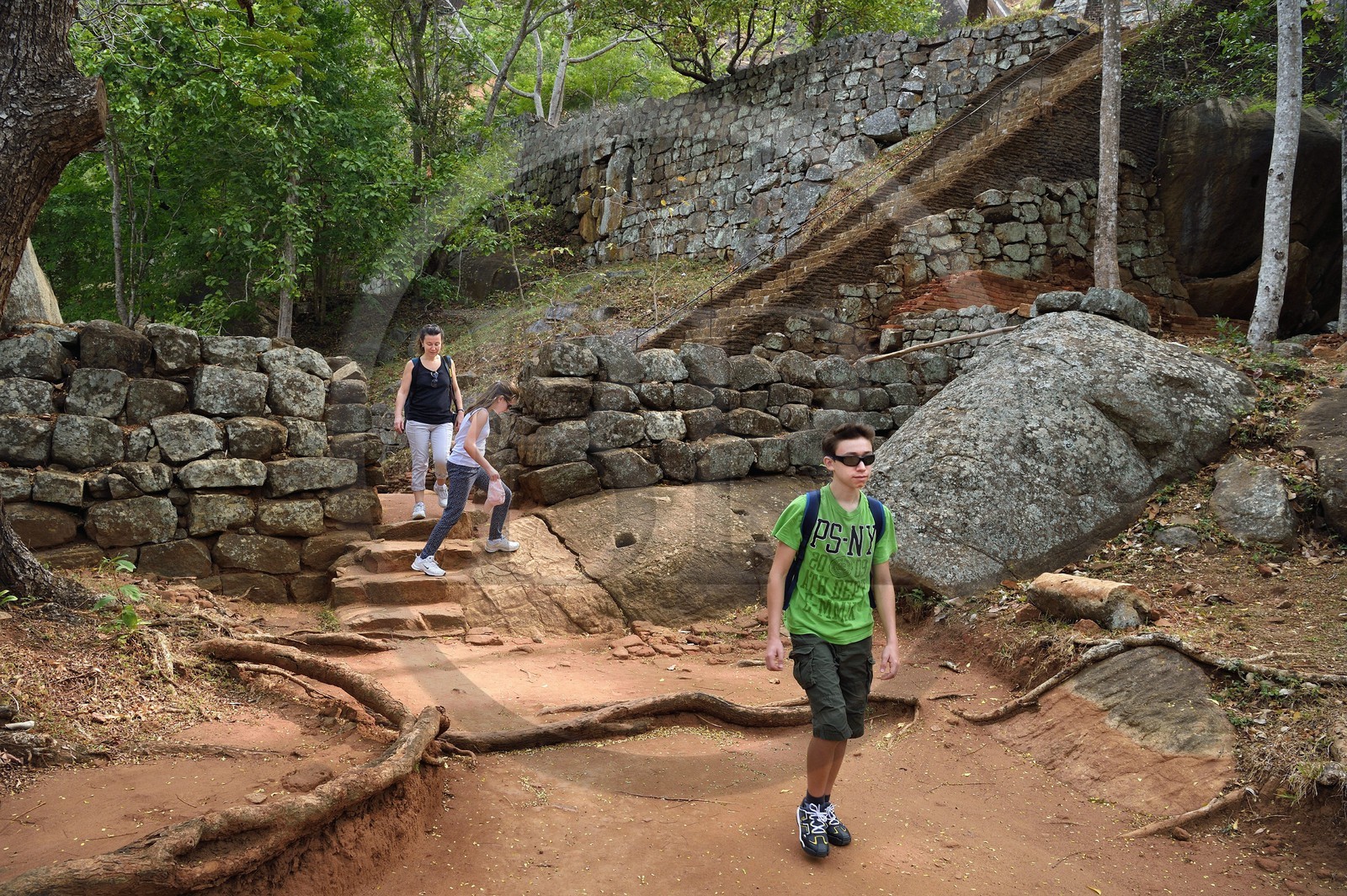 Sri Lanka, province centrale, district de Matale, Sigiriya, ville ancienne de Sigiriya classée patrimoine mondial de l'UNESCO, l'ancien palais forteresse du Rocher du Lion