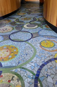 France, Ille-et-Vilaine (35), Rennes, sol du magasin Hélène Fleurs (aujourd'hui patisserie Le Daniel) place de la mairie, réalisé par Isidore Odorico