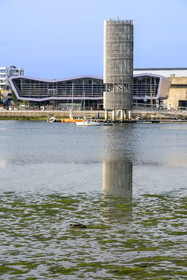 France, Morbihan (56), Lorient, Lorient La Base, ancienne base de sous-marins construite par les Allemands durant la Seconde Guerre mondiale,  Cité de la Voile Eric Tabarly
