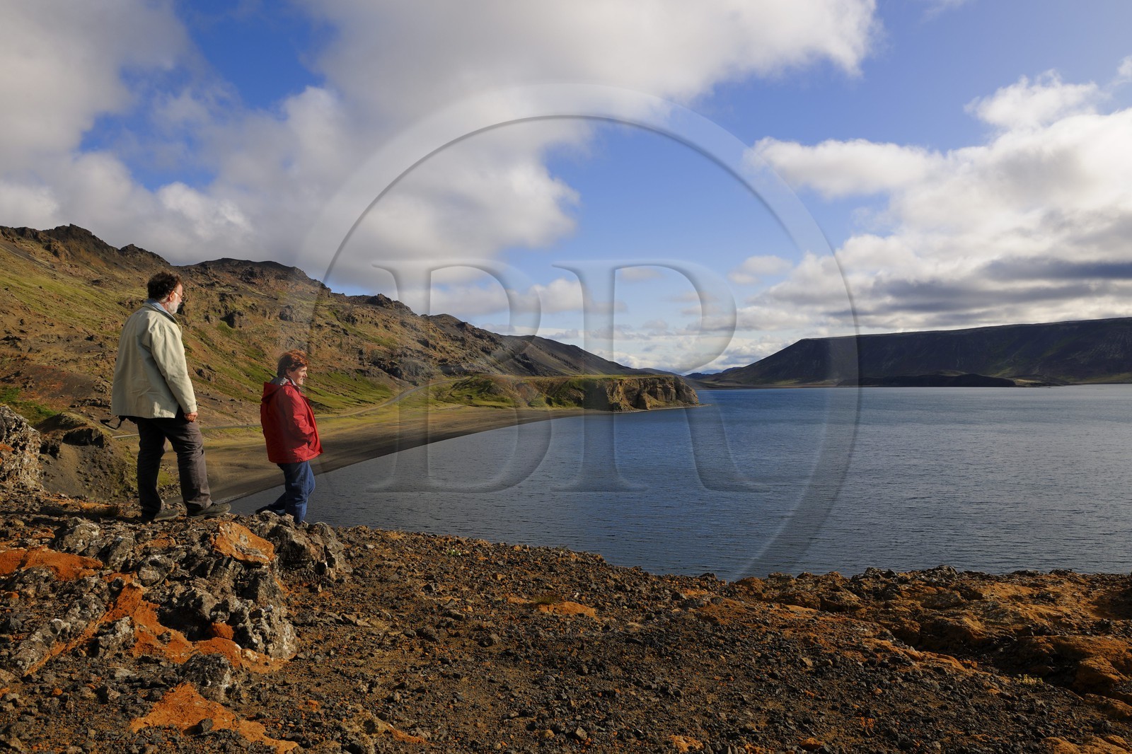Islande, Région de Reykjavik, vallée de Krisuvik, le lac Kleifarvatn