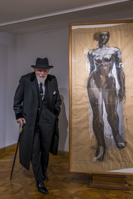 France, Paris (75), Musée Maillol, le peintre et sculpteur allemand Markus Lüpertz lors de son exposition en dialogue avec l'oeuvre d'Aristide Maillol, oeuvre Markus-Maillol, 1976, Technique mixte sur papier
