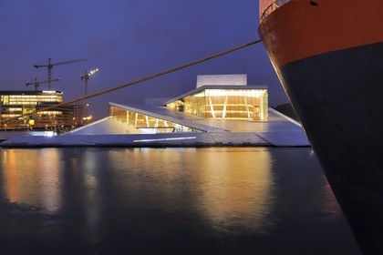 Norway, Oslo, docks district of Bjorvika, the new opera house by Snohetta architects