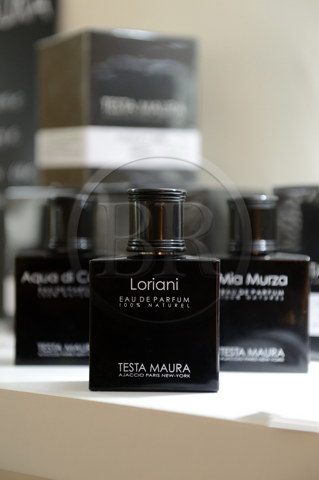 France, Corse-du-Sud (2A), Ajaccio, le concept store Bio Kinov, parfum Testa Maura 100% bio et corse