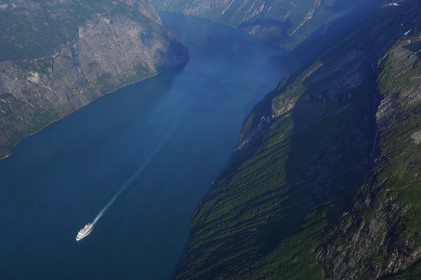 Norway, More Og Romsdal, cruise ship in the Geirangerfjord (aerial view)