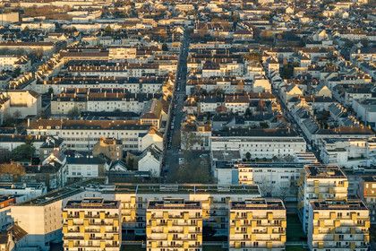 France, Loire-Atlantique (44), Saint-Nazaire, le centre-ville reconstruit dans les années 1950 après les bombardements de la seconde guerre mondiale (vue aérienne)